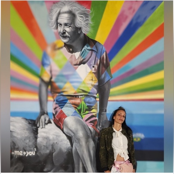 Meet your Posher, Kristina Posh Ambassador - Picture 13 of 16